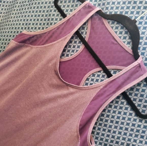 Athletic Works - Women's two tone purple athletic tank top with mesh. Size - M - Picture 4 of 6